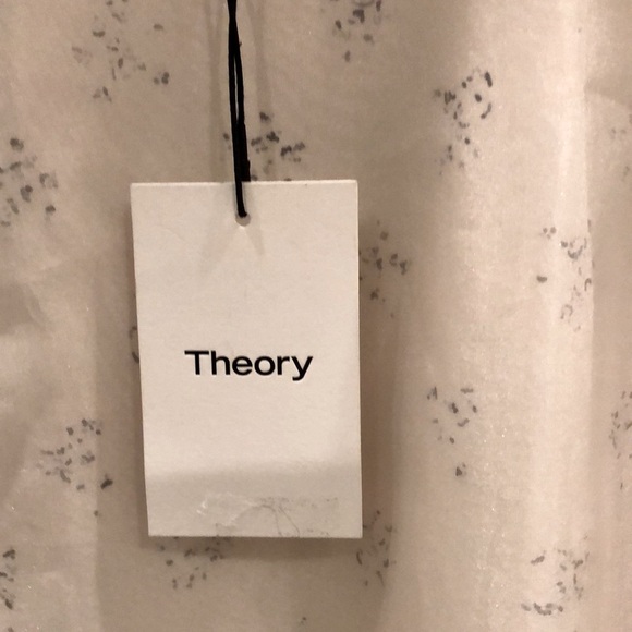 Theory A-line Silk Blend Sleeveless Top With Sheer Overlay NWT Elegant! - Picture 4 of 7